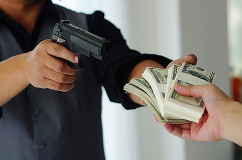 Road robbery incident in Pathardi