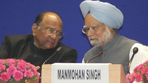 sharad pawar and manmohan singh.