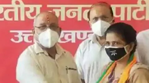 तोंडी तलाकला आव्हान देणाऱ्या शायरा बानो यांना मंत्रिपदाचा दर्जा