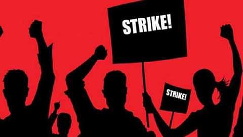 Akola News: Indefinite hunger strike without written assurance!