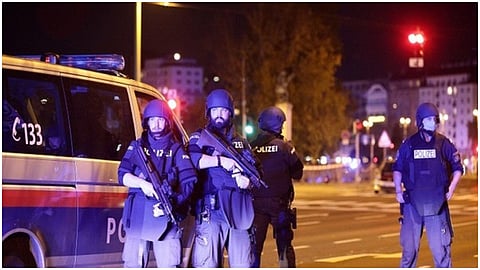 terror attack viena.jpg