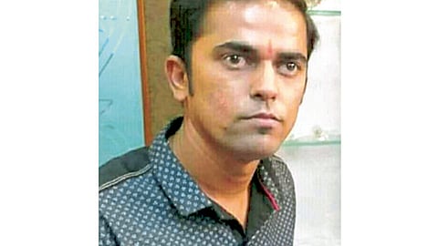 सहा महिन्यांपूर्वीच पत्नी माहेरी; सासरी परत येत नसल्याने पतीची आत्महत्या