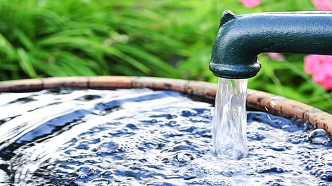 city's water supply will cut off on Monday