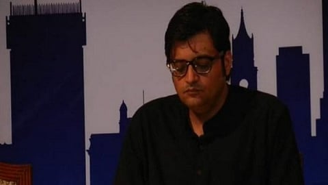 जामीन मिळाला तरी अर्णब गोस्वामींना होऊ शकते पुन्हा अटक; पोलिसांनी नोंदवले डजनभर गुन्हे