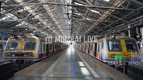 राज्य सरकारने प्रस्ताव दिल्यास रेल्वे तयार; नीट,जेईई विद्यार्थ्यांच्या प्रवासावरून श्रेयवादाची लढाई सुरू