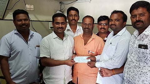 विद्येच्या मंदिरासाठी 25 लाखांची वर्गणी!