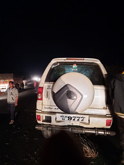 गाडी दुभाजकाला धडकली तरुण व्यावसायिक ठार