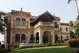 महापौर बंगला ठाकरे स्मारक समितीकडे हस्तांतरित