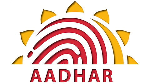 आधारविना निराधार
