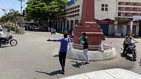 कोरोनाच्या पार्श्वभूमीवर बारामतीत केलं जातंय...