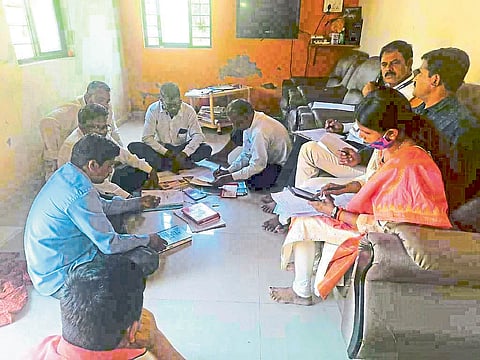 nine lenders on Raids in kolhapur
