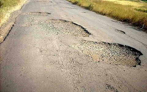 Pits on the streets of Mangalveda taluka