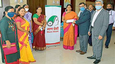 'माणदेशी', स्टेट बॅंक ऑफ इंडिया देतेय उद्योजिकांना कर्ज वाटपातून बळ