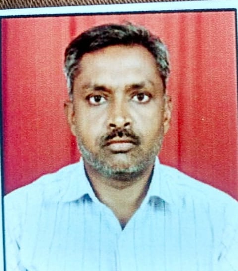 Nana Gadekar Teacher News