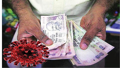 कोणी पैसे काढून देईल का? ... डोंबिवलीकरांची आर्त हाक