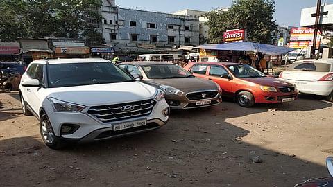 narayangaon, Pune, traffic ,Pune Nashik Highway