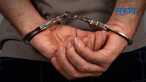 Pune case filed against 8 and 2 arrested for theft of jeep threat of Chopper Rally of goons