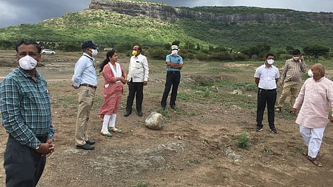 joint team of Deccan College has inspected the site of planned Satavahana Museum at Junnar