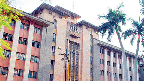 उच्चस्तरीय वाहतूक समितीच ‘गायब’