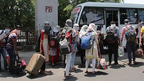 Pune-Stranded-Students