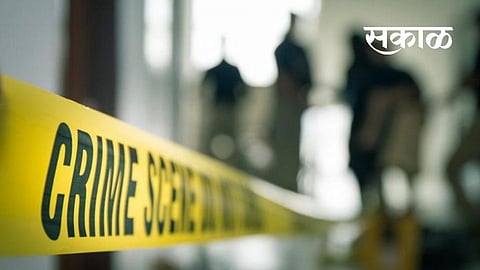 धक्कादायक : प्रेमात अडसर ठरणाऱ्या आईला मुलानेच प्रेयसीच्या मदतीने संपवलं