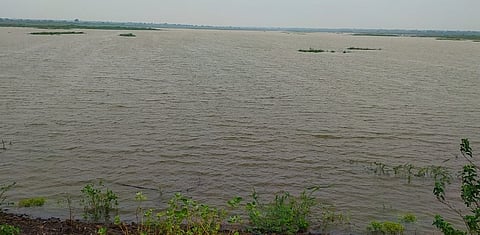 Tavraja Dam Ausa