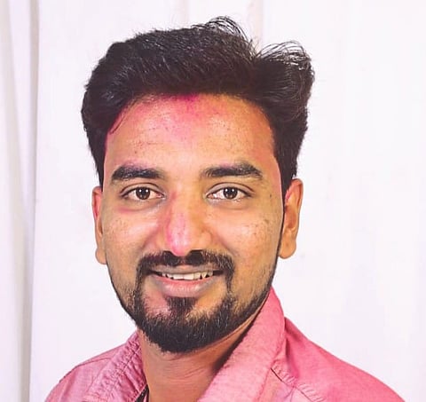 Vaibhav of Karmala dist Solapur first in state MPSC exam