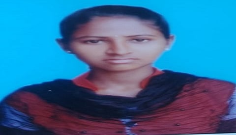 रेणुका गुंडरे.jpg