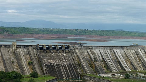 महामुंबईचा घसा कोरडाच! जुलै अखेरीस धरणांमध्ये निम्म्या पाणीसाठ्याचीही नोंद नाही...