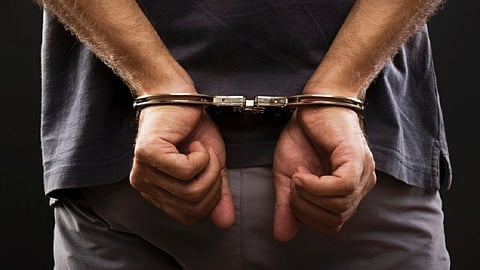 gad who looted samta express caught by RPF