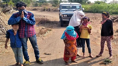 Video : आई तुझ लेकरु...मन हेलावणारी ही बातमी वाचाच