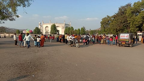 bb ka maqbara.