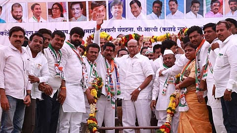 sharad pawar criticised to narendra modi on the topic of nehru gandhi family at Bajrang Sonavanes public meeting