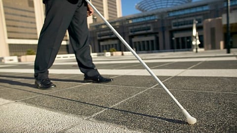 five thousand people get blind due to fire crackers every year