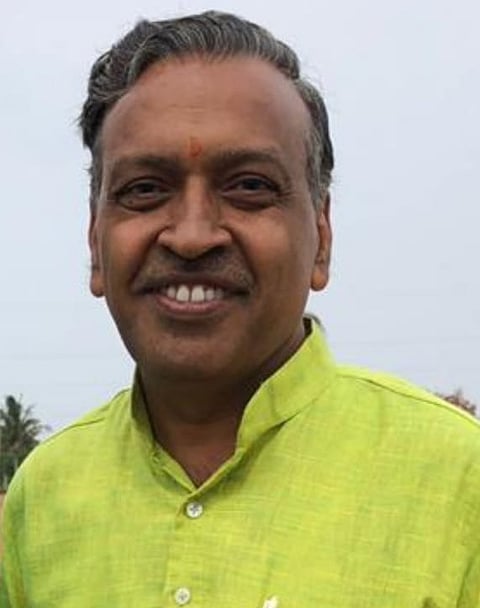 c A raj miniyar.jpg