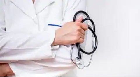 ima doctors opposes to central government decision about ayush doctors
