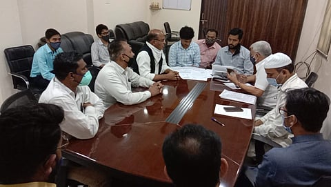 अंडरपासबाबत नागरिक ‘नही’च्या कार्यालयावर धडकले