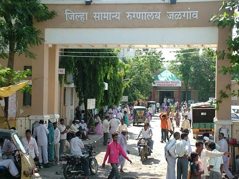 जळगावचे जिल्हा रुग्णालय टाकतेय ‘कात’