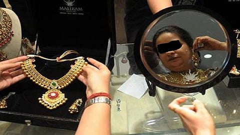 jwelery theft'.jpg