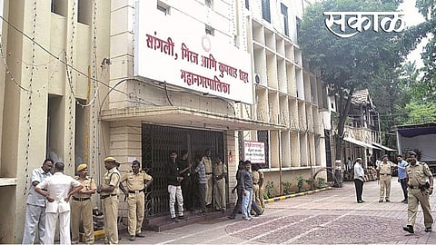 Strange game of power in Sangli Municipal Corporation : The ruling party is the same; The same goes for opponents