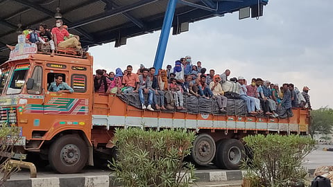 The mayor made arrangements to release the workers in Madhya Pradesh