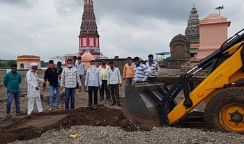 pandharpur khadde.png