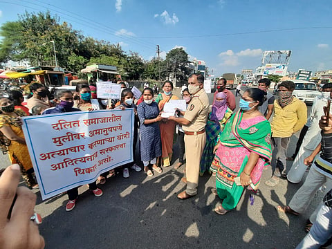 Road block by women on Nagar Pune Highway in Parner taluka