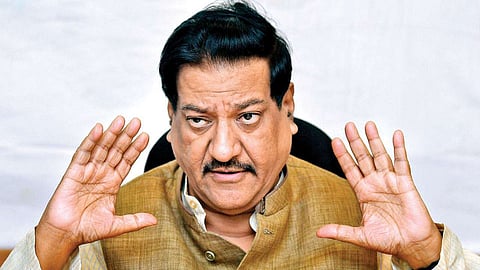 अर्थव्यवस्था कोलमडल्यामुळे गेल्या 12 कोटी लोकांच्या नोकऱ्या : पृथ्वीराज चव्हाण