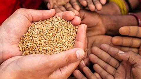 ration card holders do not get grain in that month in ratnagiri