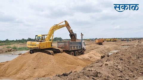 Illegal sand smuggling