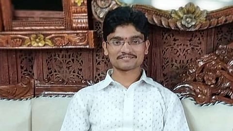 santosh.jpg