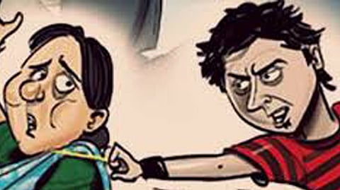 Old Women Mangalsutra Theft