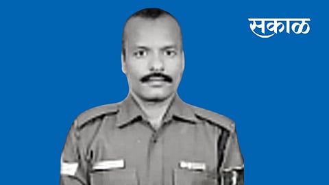 soldier mangesh ramteke from bhiwapur martyr in naxal attack in gadchiroli