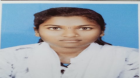 sonali.jpg